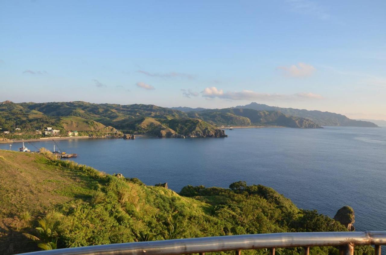 Florabells Iraya Guest House - Batanes Basco Εξωτερικό φωτογραφία