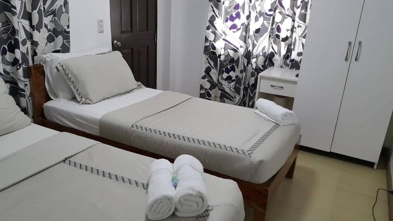 Florabells Iraya Guest House - Batanes Basco Εξωτερικό φωτογραφία