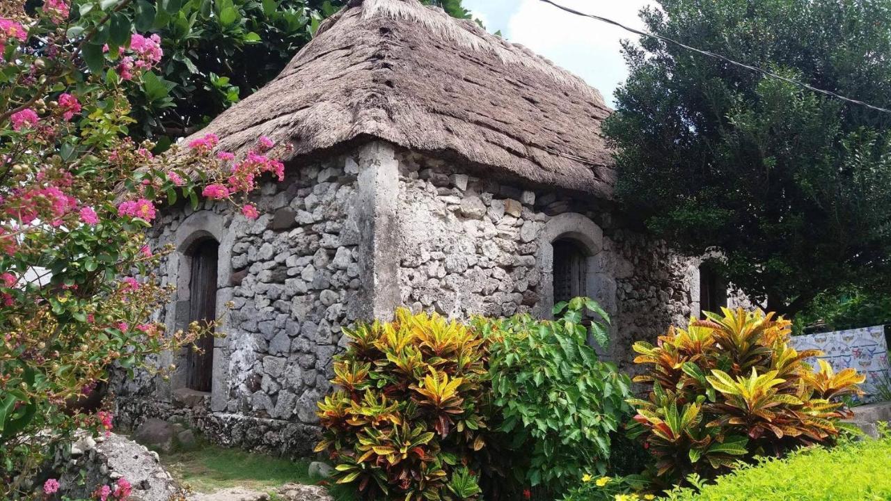 Florabells Iraya Guest House - Batanes Basco Εξωτερικό φωτογραφία