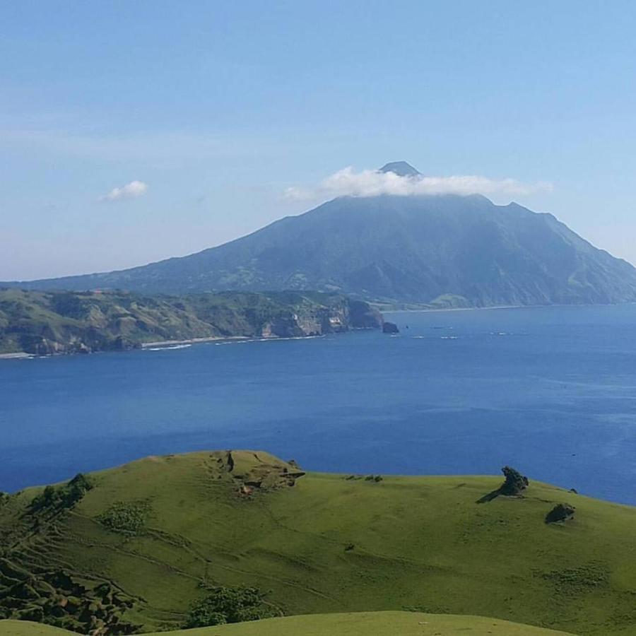 Florabells Iraya Guest House - Batanes Basco Εξωτερικό φωτογραφία