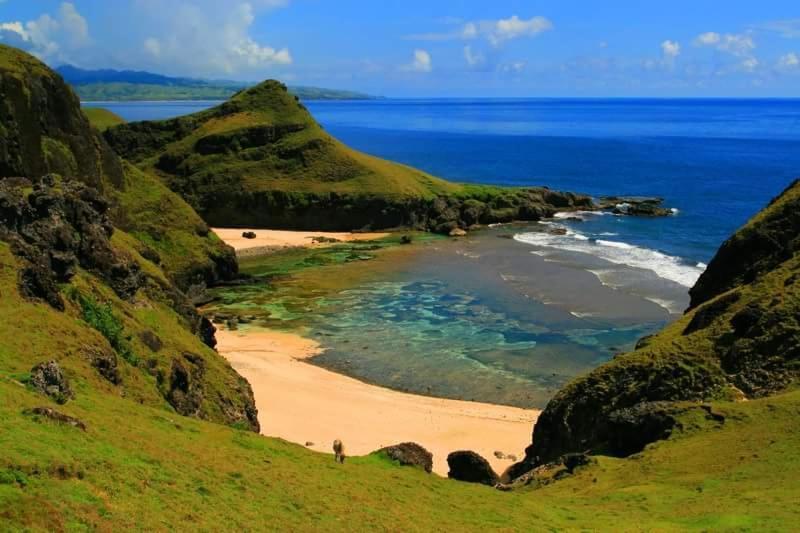 Florabells Iraya Guest House - Batanes Basco Εξωτερικό φωτογραφία